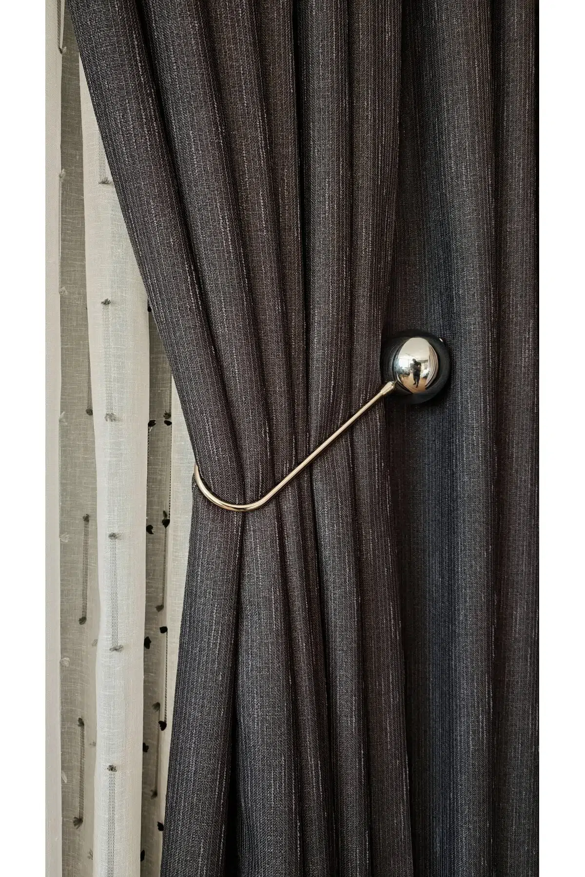 Şantuk Desenli Fon Perde Tek Kanat 1/3 Sık Pileli Lüks Seri Ağır Gramajlı - Siyah